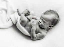maidenhead newborn baby in black and white